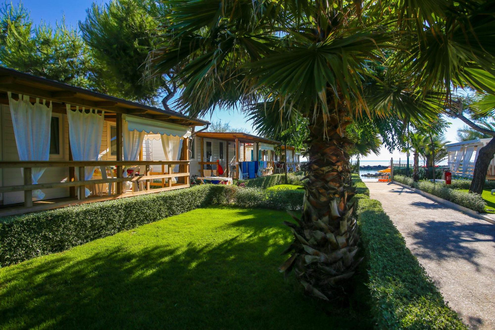 Camping Villaggio Calypso كوبرا ماريتيما المظهر الخارجي الصورة