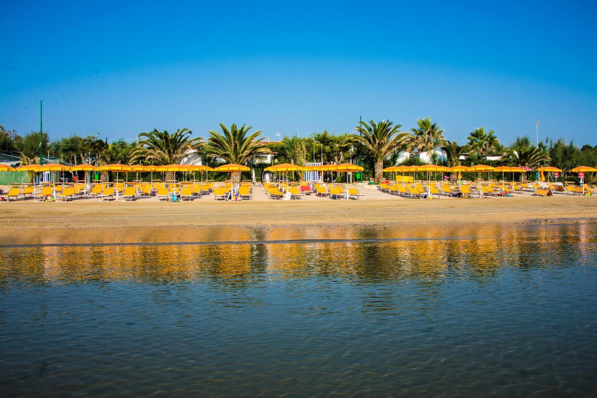Camping Villaggio Calypso كوبرا ماريتيما المظهر الخارجي الصورة