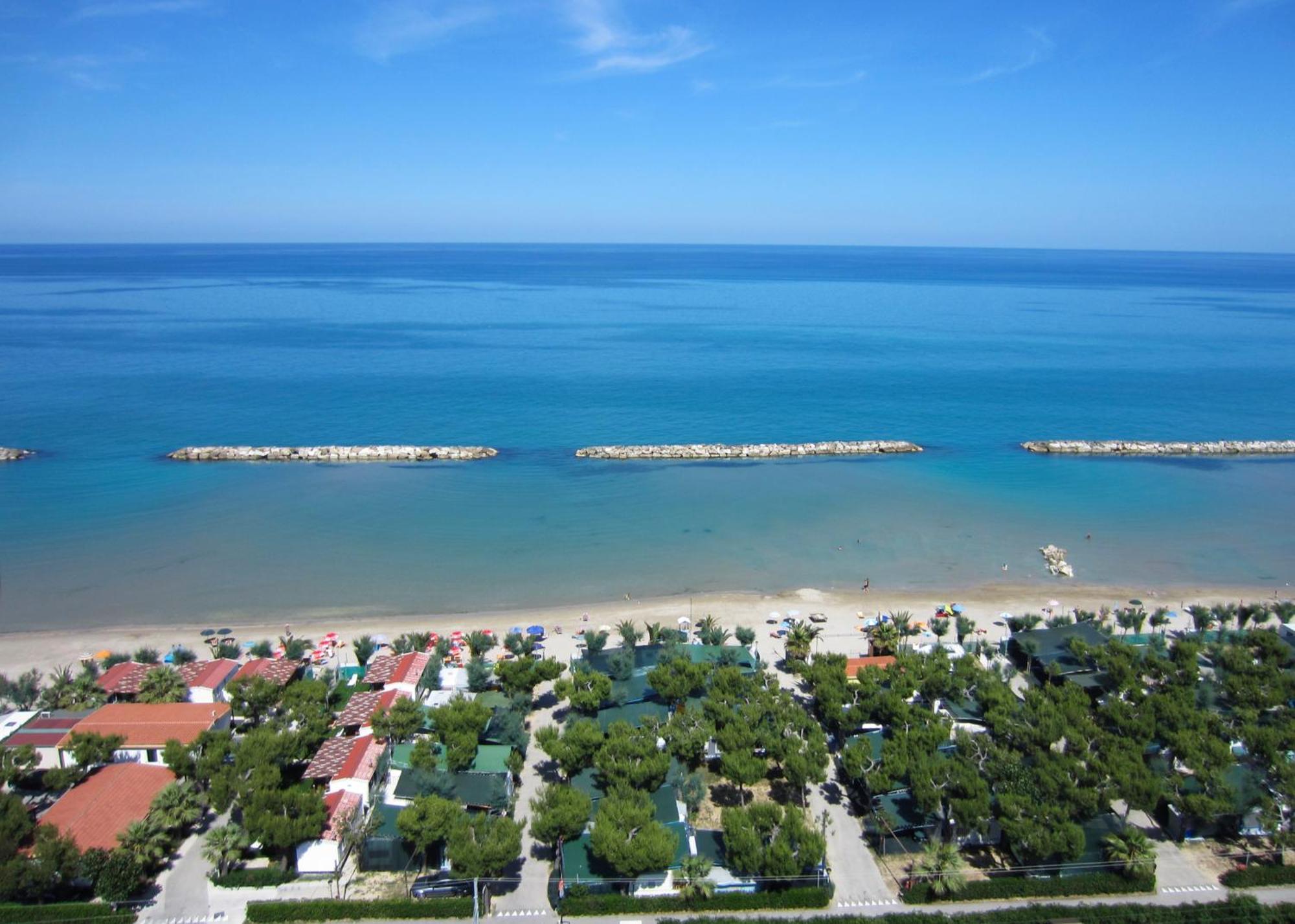 Camping Villaggio Calypso كوبرا ماريتيما المظهر الخارجي الصورة