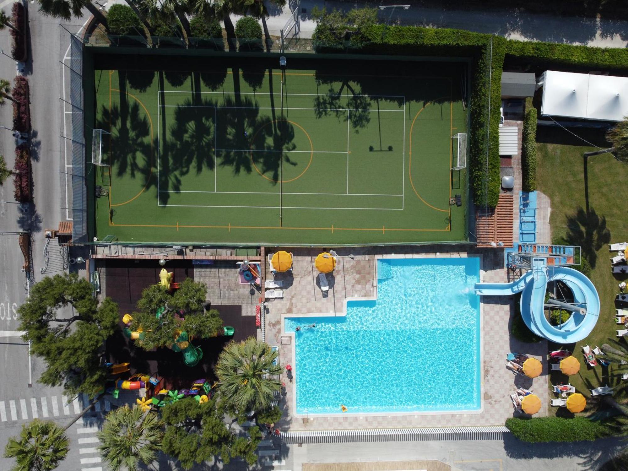 Camping Villaggio Calypso كوبرا ماريتيما المظهر الخارجي الصورة